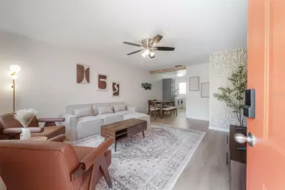 6910 S Macdill Avenue #C, Tampa, FL 33611 - Photo 1