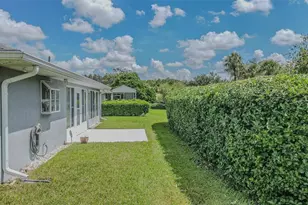 29424 Schinnecock Hills Ln, San Antonio, FL 33576 - Photo 25