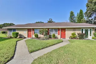 1904 Canterbury Ln, Sun City Center, FL 33573 - Photo 3