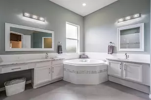 14607 Canopy Dr, Tampa, FL 33626 - Photo 23