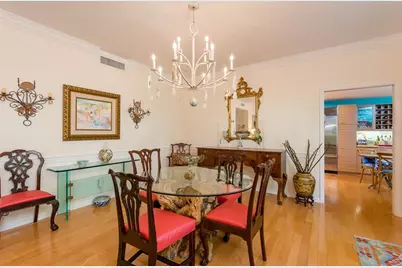 4907 Pilgrims Path Way, Tampa, FL 33611 - Photo 9