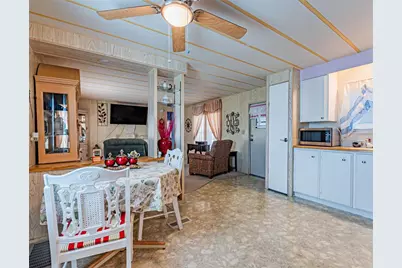 5238 Betty Street, Zephyrhills, FL 33542 - Photo 5