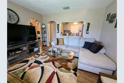 2749 16th Avenue N, Saint Petersburg, FL 33713 - Photo 9