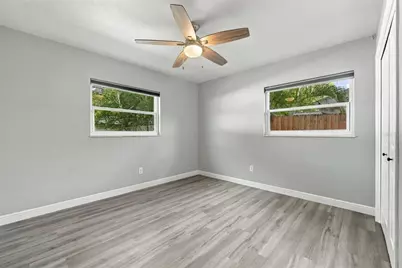 2260 Saint Charles Drive, Clearwater, FL 33764 - Photo 21