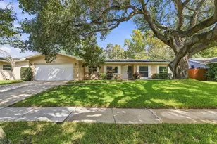 2260 St Charles Dr, Clearwater, FL 33764 - Photo 1