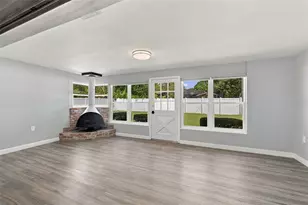 2260 St Charles Dr, Clearwater, FL 33764 - Photo 13