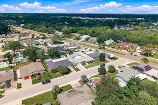 1806 Driftwood Cir S, Oldsmar, FL 34677 - Photo 39