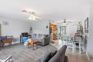1806 Driftwood Cir S, Oldsmar, FL 34677 - Photo 7