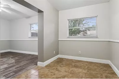 11104 N 28th Street, Tampa, FL 33612 - Photo 19