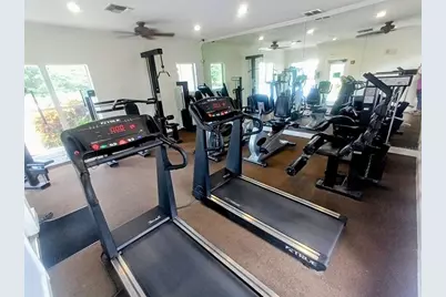 10024 Strafford Oak Court #807, Tampa, FL 33624 - Photo 21