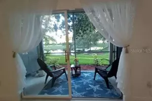 10024 Strafford Oak Ct, Tampa, FL 33624 - Photo 3