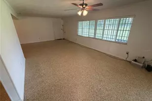 3933 Allen Rd, Zephyrhills, FL 33541 - Photo 13