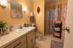 79 Jacaranda Dr, Safety Harbor, FL 34695 - Photo 9