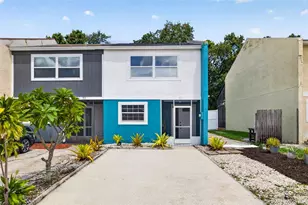 2871 S Pines Dr, Largo, FL 33771 - Photo 1