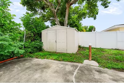 2199 Nottingham Drive, Clearwater, FL 33764 - Photo 37