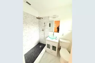 1557 Robinson Drive N, Saint Petersburg, FL 33710 - Photo 15