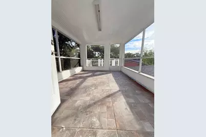 1557 Robinson Drive N, Saint Petersburg, FL 33710 - Photo 29