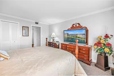 5130 Brittany Drive S #308, Saint Petersburg, FL 33715 - Photo 17