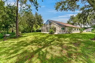 6106 Chalon Ct, Lutz, FL 33558 - Photo 39