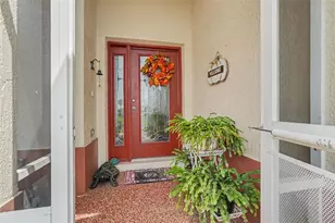 11000 Twosome Dr, San Antonio, FL 33576 - Photo 5