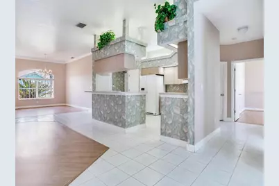 11581 Shelly Circle, Seminole, FL 33772 - Photo 19
