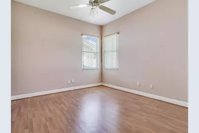11581 Shelly Circle, Seminole, FL 33772 - Photo 23