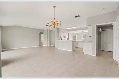 10223 Collar Drive, San Antonio, FL 33576 - Photo 7