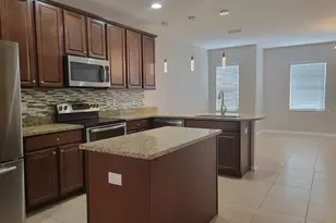 5525 White Marlin Ct, New Port Richey, FL 34652 - Photo 9