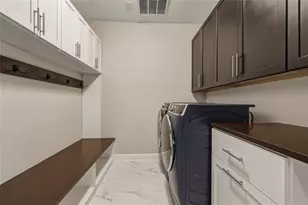 10702 Pleasant Knoll Dr, Tampa, FL 33647 - Photo 23