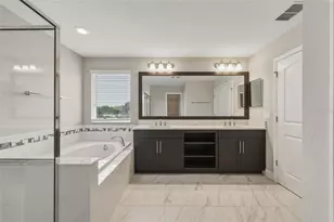 10702 Pleasant Knoll Dr, Tampa, FL 33647 - Photo 29