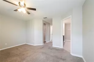 1571 Swan Lake Cir, Dundee, FL 33838 - Photo 7
