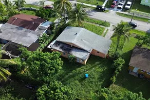 4605 SW 32nd Dr, West Park, FL 33023 - Photo 29