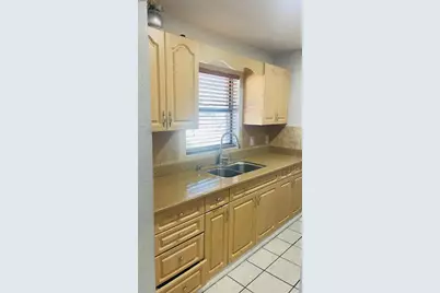 6524 La Mesa Circle, Tampa, FL 33634 - Photo 7