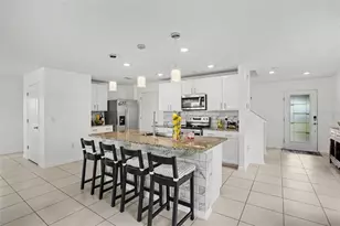 498 Olive Conch St, Ruskin, FL 33570 - Photo 3