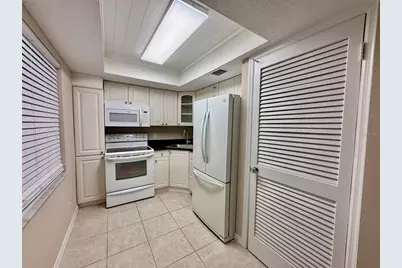 11700 Park Boulevard #106, Seminole, FL 33772 - Photo 3