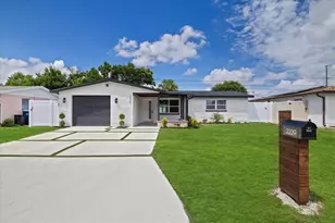 2229 Roselawn Dr, Holiday, FL 34691 - Photo 1