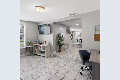 2613 E 111th Avenue, Tampa, FL 33612 - Photo 11
