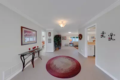 2061 Attache Court, Clearwater, FL 33764 - Photo 7