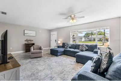 7036 13th Street E, Sarasota, FL 34243 - Photo 7