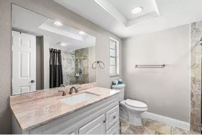 7036 13th Street E, Sarasota, FL 34243 - Photo 27