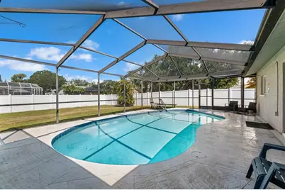 7036 13th Street E, Sarasota, FL 34243 - Photo 29