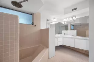 16 Country Club Dr, Largo, FL 33771 - Photo 45