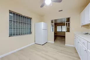 2121 10th St S, Saint Petersburg, FL 33705 - Photo 31