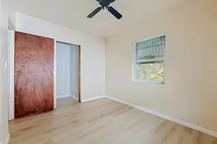 2121 10th St S, Saint Petersburg, FL 33705 - Photo 29