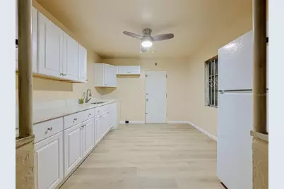 2121 10th Street S, Saint Petersburg, FL 33705 - Photo 33