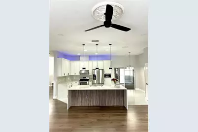 12221 Anne Kenia Drive, Thonotosassa, FL 33592 - Photo 11