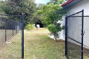 12221 Anne Kenia Dr, Thonotosassa, FL 33592 - Photo 55