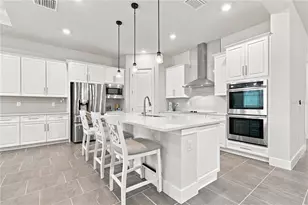 8699 Ivy Stark Blvd, Wesley Chapel, FL 33545 - Photo 3