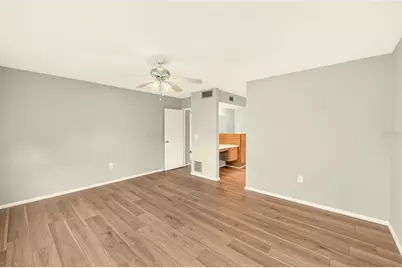 25 Country Club Drive, Largo, FL 33771 - Photo 23