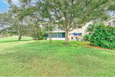 25 Country Club Drive, Largo, FL 33771 - Photo 35